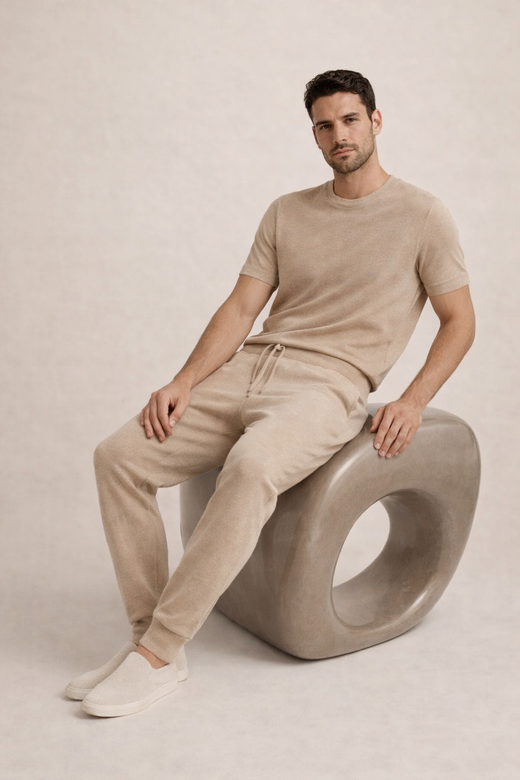 Kontur-Strickjogger Beige