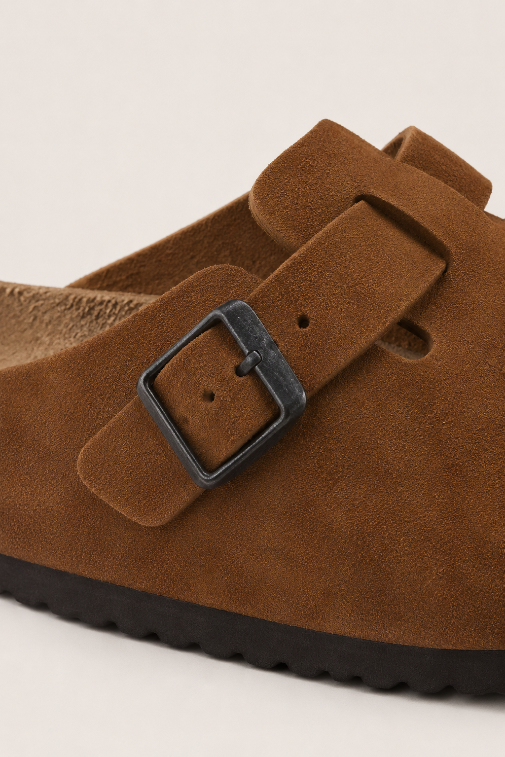 Montreux Suede Clog Hellbraun