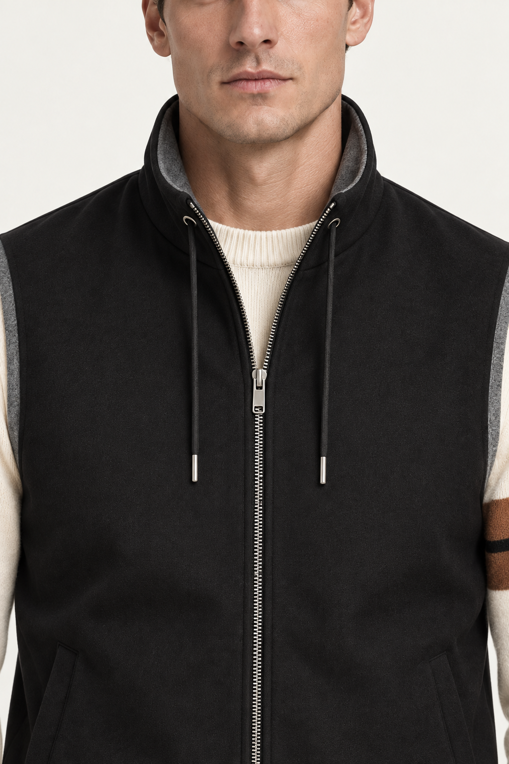 Valecour Reversible Vest Black