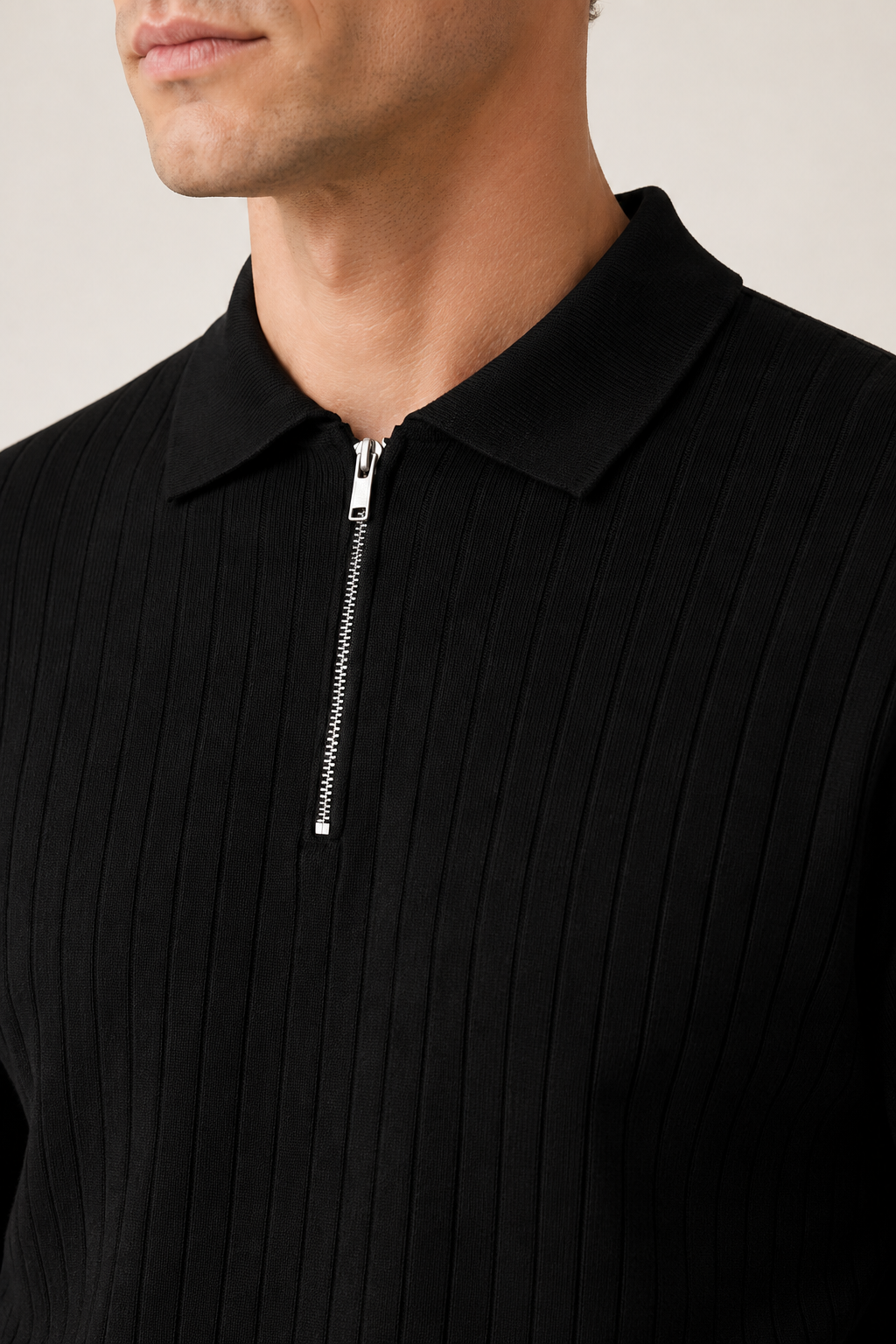 Ribbed Half-Zip Black