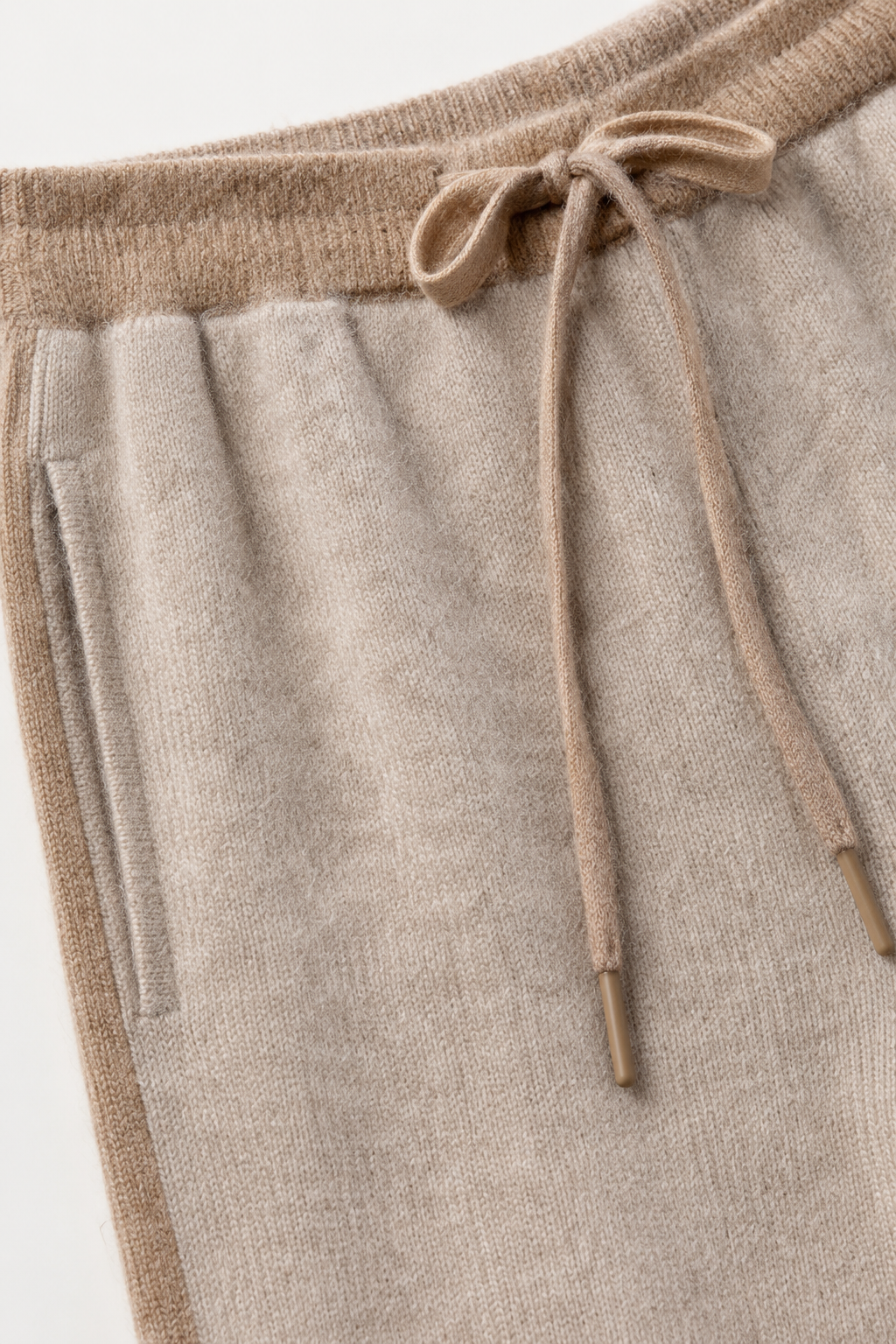 Zweifarbiger Strick-Set Beige