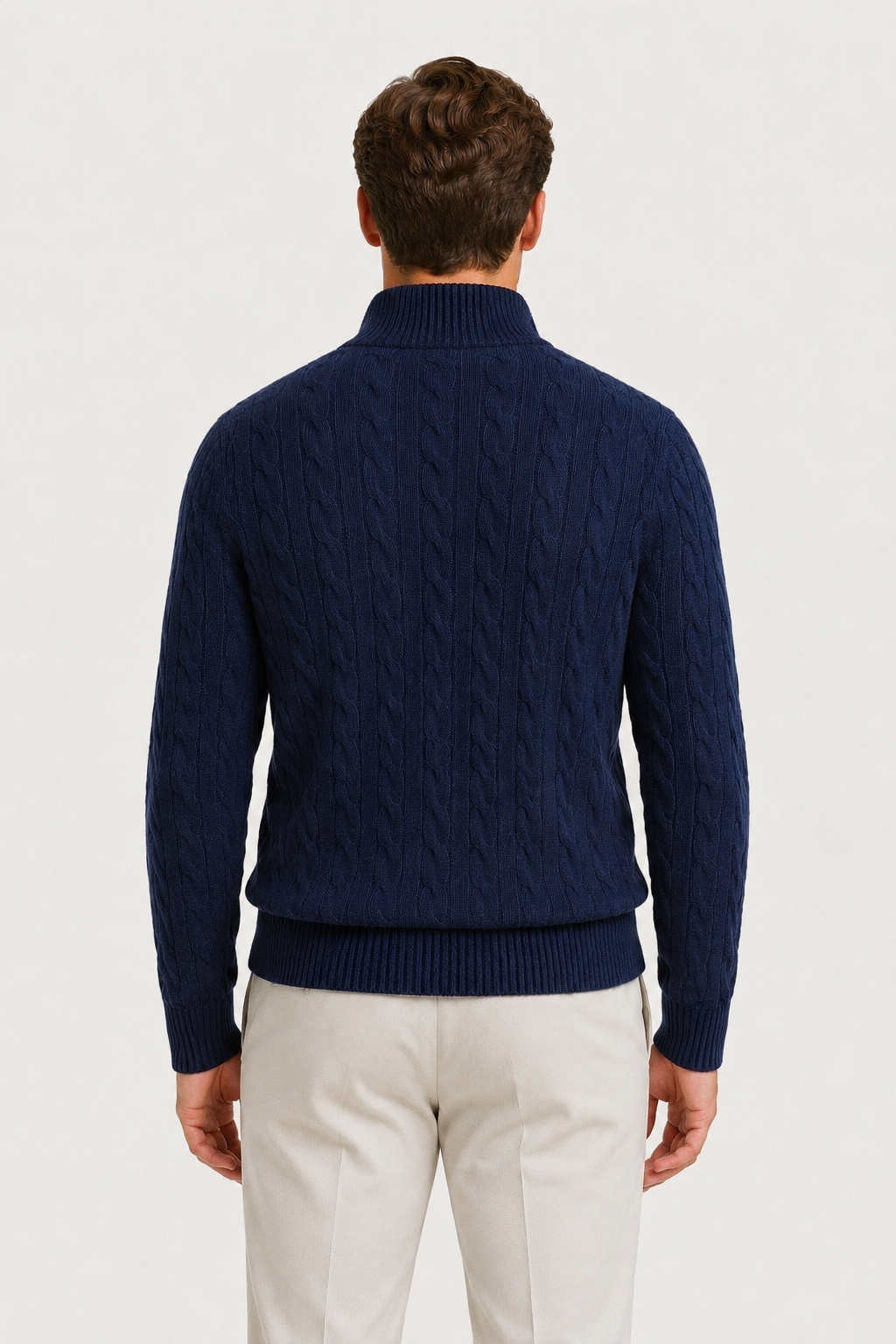 Klassischer Kabelstrick-Pullover mit kurzem Reißverschluss, Marineblau