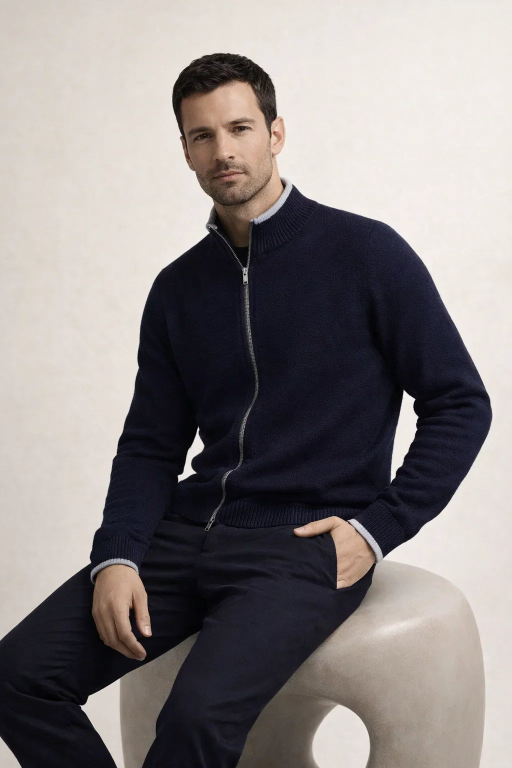 Edler Strickpullover mit durchgehendem Reißverschluss Marine / Hellgrau