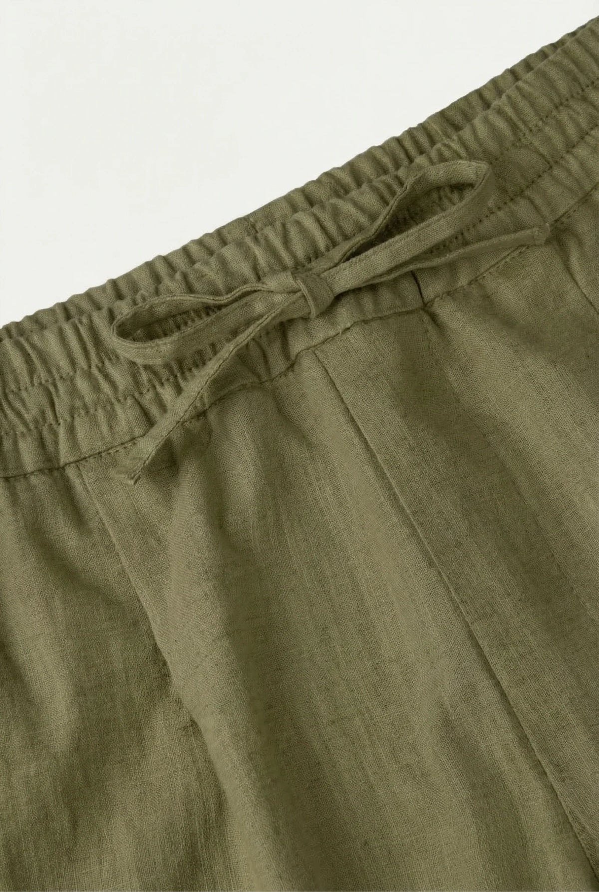 Olivefarbene Leinen-Shorts „Bayside“