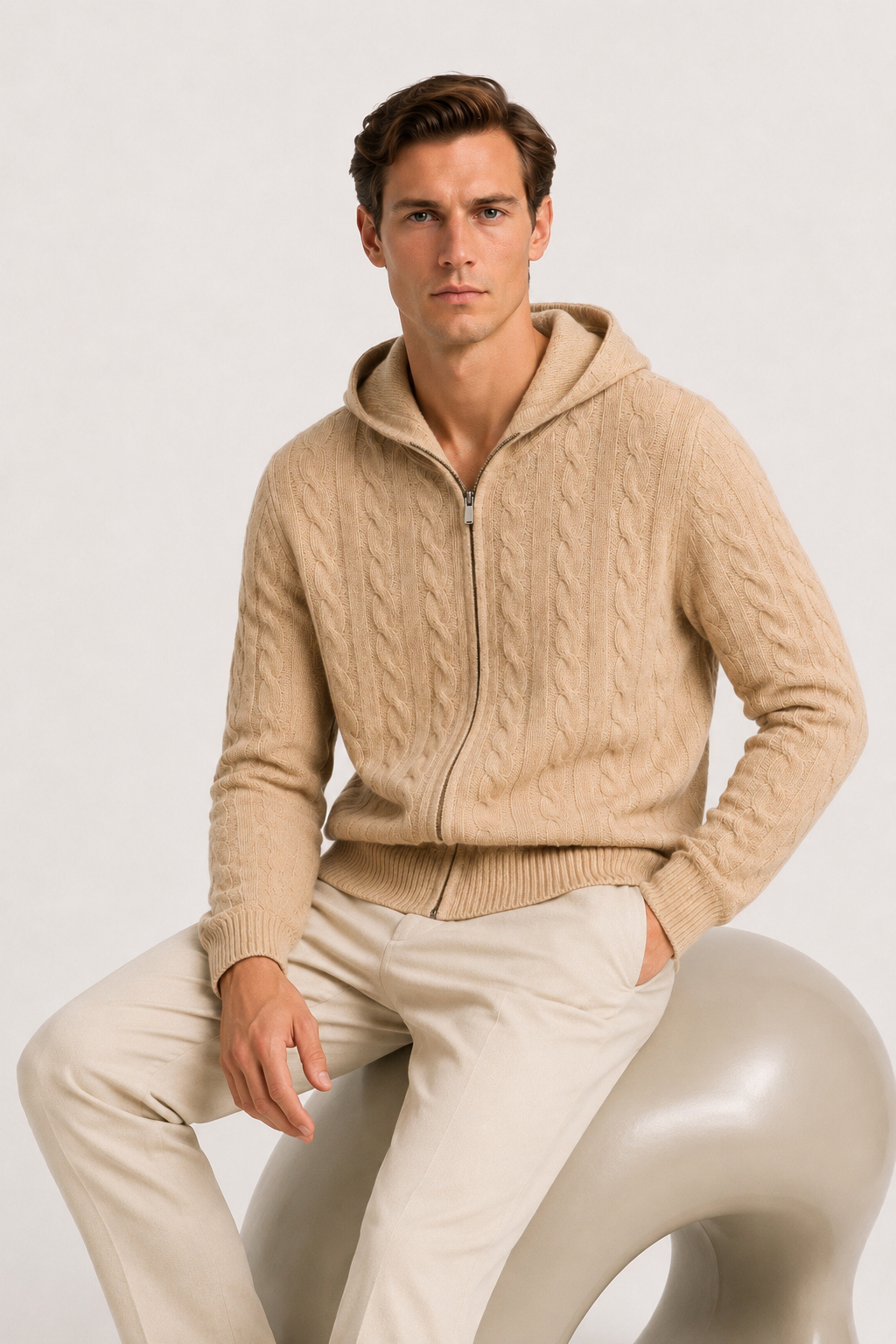 Kapuzenzopfstrick Sandbeige