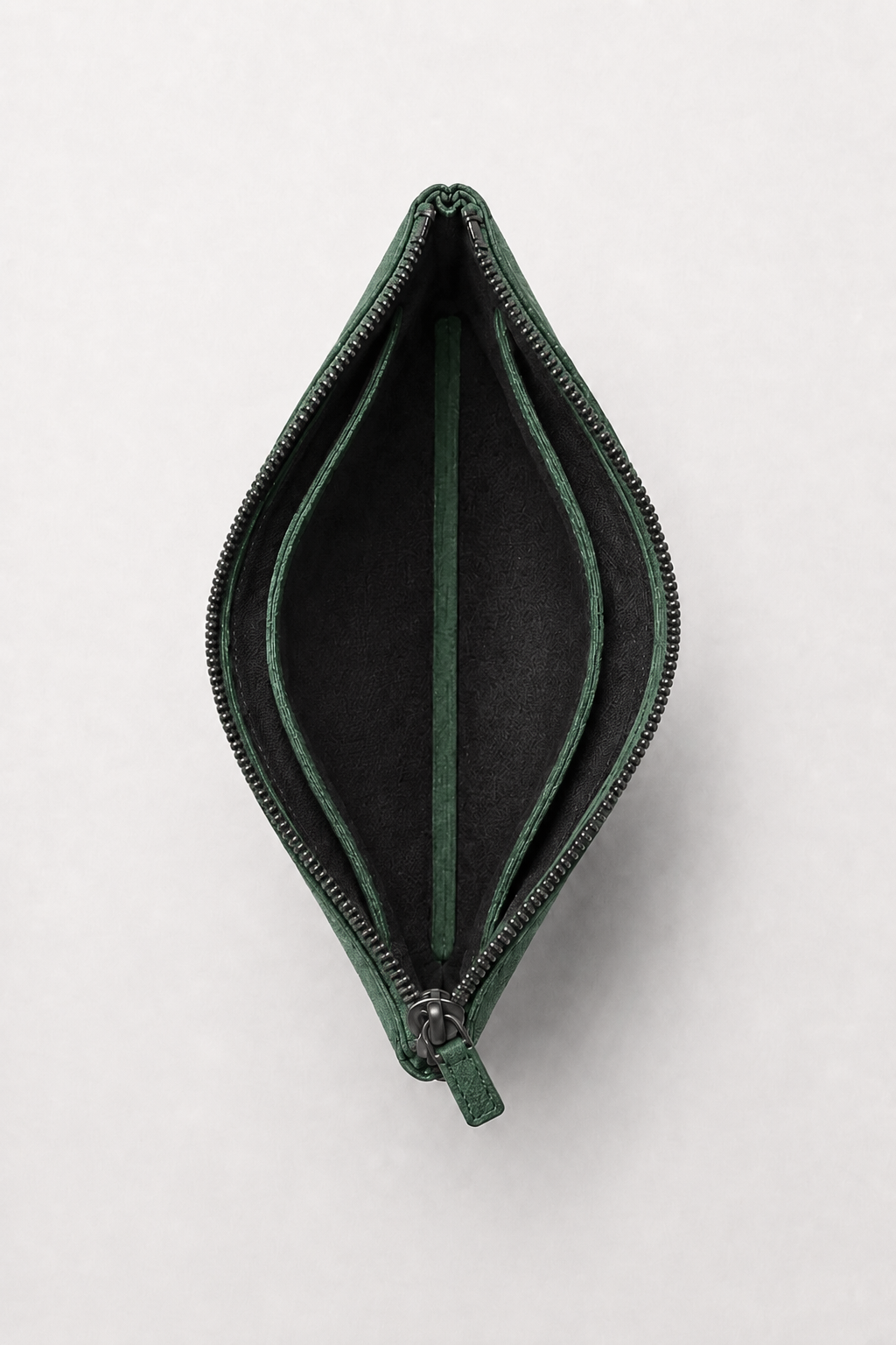 Alcantara Clutchtasche Mitternachtsgrün